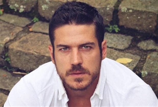 Marco Pigossi se isola nos EUA após abandonar a Globo, é encontrado e dá veredicto: "Decidi não retornar"