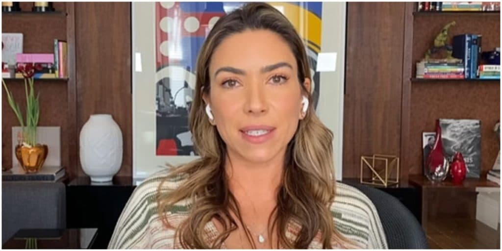 Patrícia Abravanel tem vídeo dentro de casa exposto ao Brasil, que fica estarrecido no que vê: "Linguona pra fora"