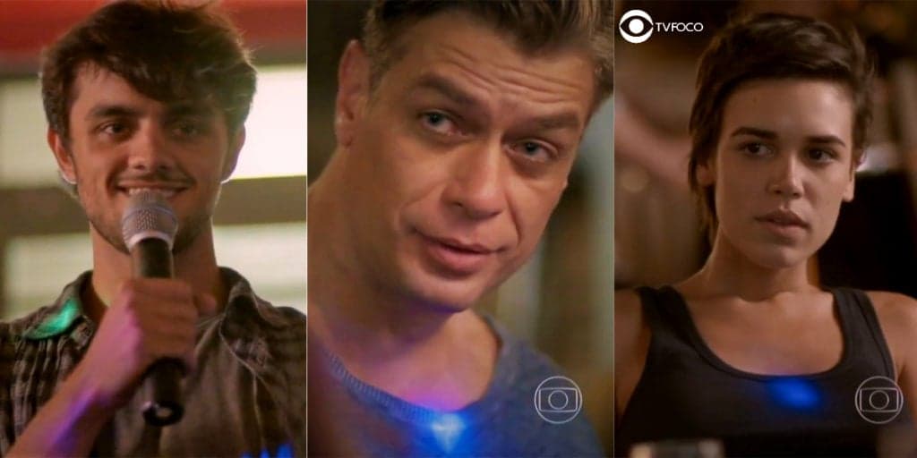 Totalmente Demais: Cara de pau? Jonatas canta Eliza na frente de Arthur e Leila