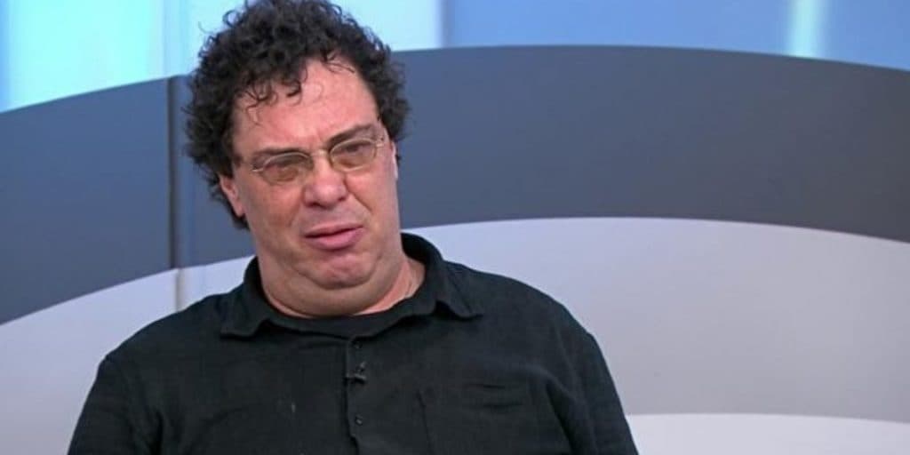 Ex-apresentador da Globo, após quase ir para a Record, é bloqueado por Casagrande e faz apelo: “Sem saber”