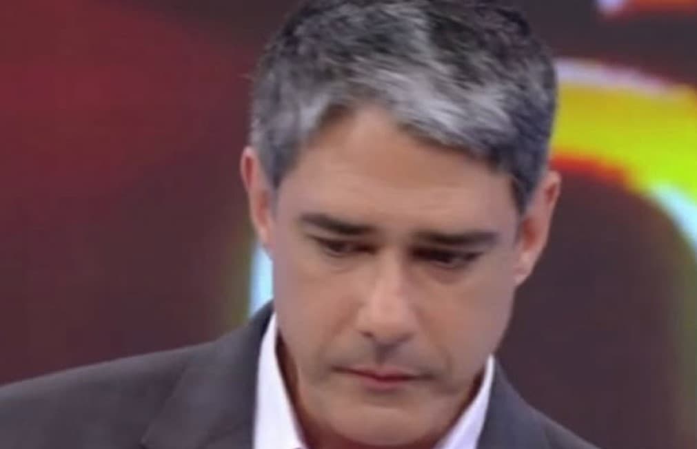 William Bonner invade o Fantástico de forma bombástica e faz relato arrebatador de morte cruel: "Dentro do coração"