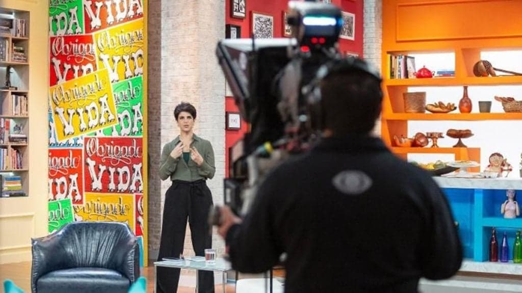 Band adia programa de Mariana Godoy mais uma vez e causa tensão nos bastidores