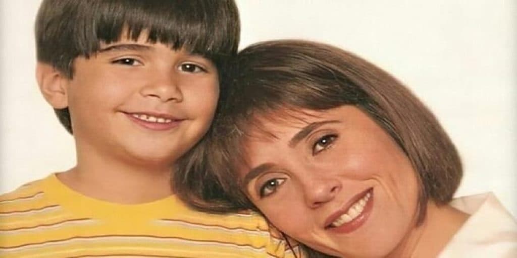 Ator mirim de Mulheres Apaixonadas cresce, se torna um homão e tem foto com moletom explodindo: “Que homem”