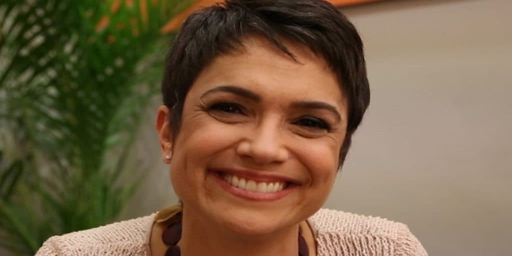 Sandra Annenberg relembra clique antigo ao lado de Renato Aragão e aparência da jornalista impressiona: “Não mudou nada”