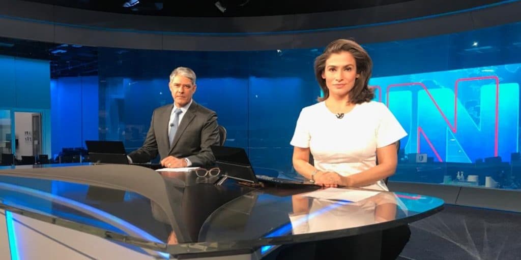 William Bonner se despede do público, Renata não se controla no JN e Globo faz anúncio oficial: “Vai embora”