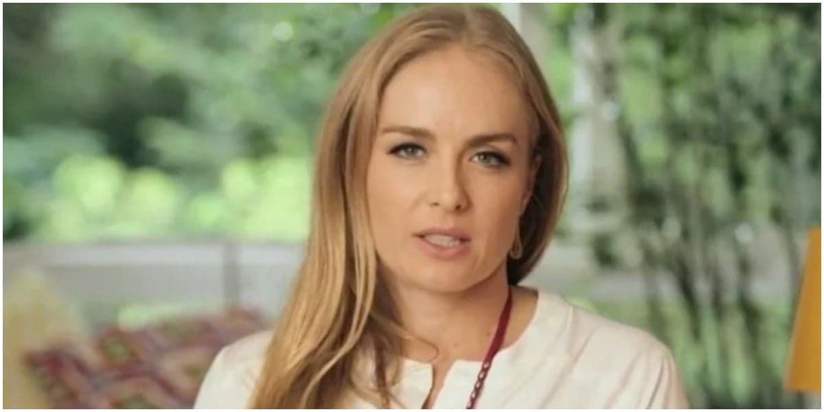 Angélica fala de grupo com amigas (Foto: Reprodução)