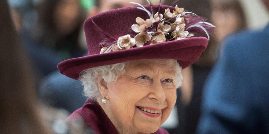 Rainha Elizabeth II, em meio à pandemia, abre vaga de emprego no Castelo de Windsor com salário de R$ 213 mil