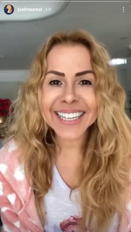 Joelma contou aos internautas que estava se sentido melhor (Foto: Reprodução) Joelma contou aos internautas que estava se sentido melhor (Foto: Reprodução)