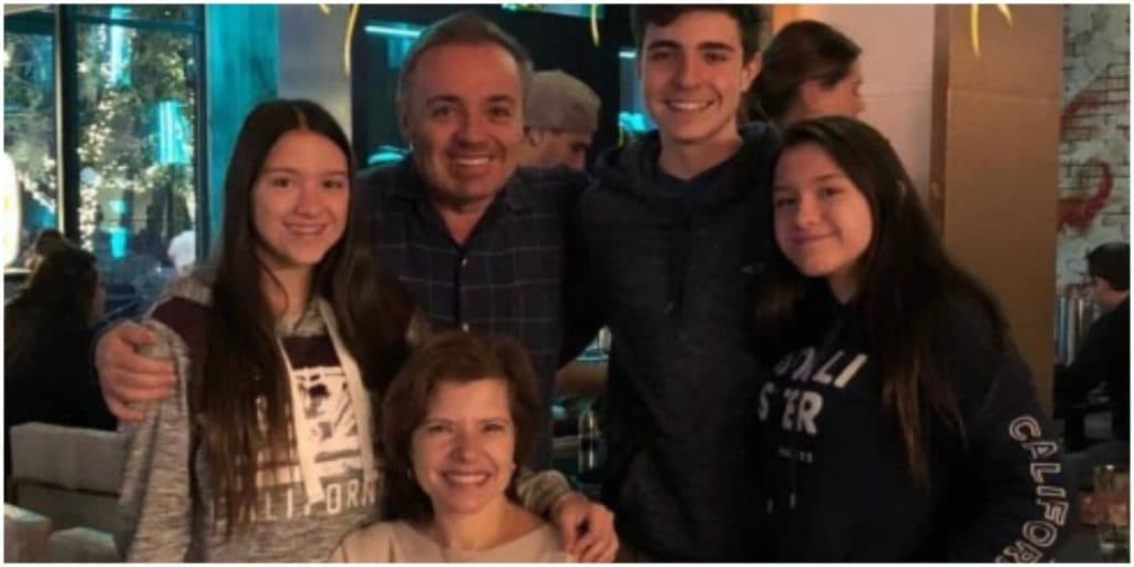 Filha de Gugu e Rose Miriam é colocada contra a parede e forçada a falar sobre a própria mãe: "Qualquer coisa''