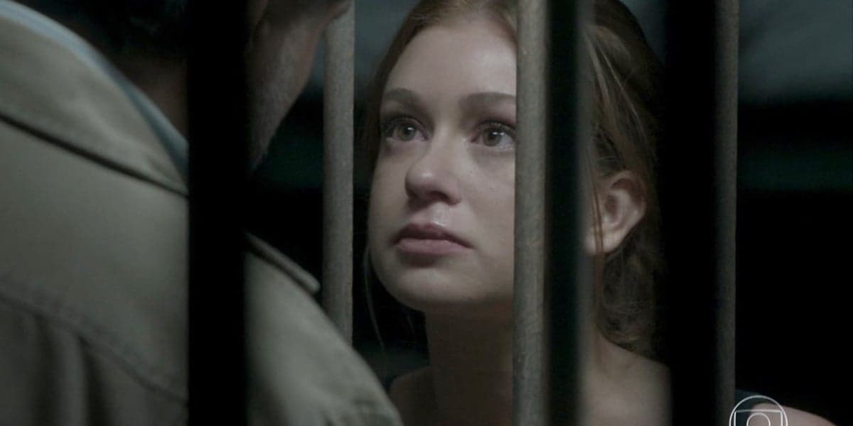 Marina Ruy Barbosa (Eliza) em cena de Totalmente Demais; prisão da mocinha rendeu recorde de audiência (Foto: Reprodução/Globo) Marina Ruy Barbosa (Eliza) em cena de Totalmente Demais; prisão da mocinha rendeu recorde de audiência (Foto: Reprodução/Globo)