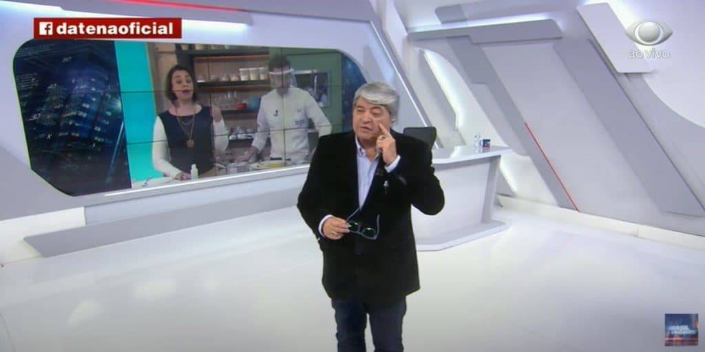 Datena vê Catia expor assunto pessoal na TV, dá resposta na lata e apresentadora fica em choque: “Está reclamando?”