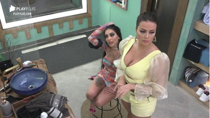 A Fazenda 12: Mirella mesmo traída revela que não vai ficar com ninguém no programa: "Trouxa"