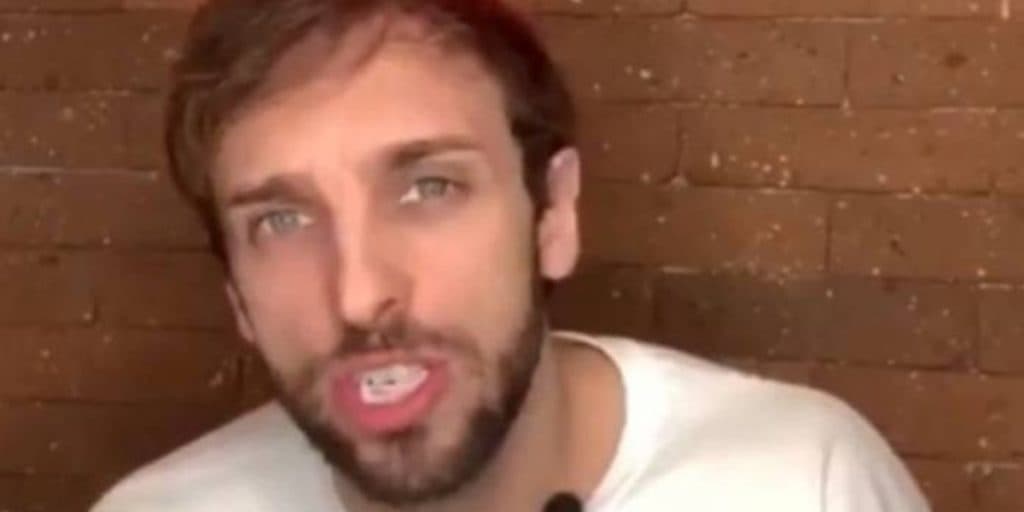 Léo Lins, após polêmica com autistas, correndo risco até de ser preso, é obrigado pelo SBT a se desculpar