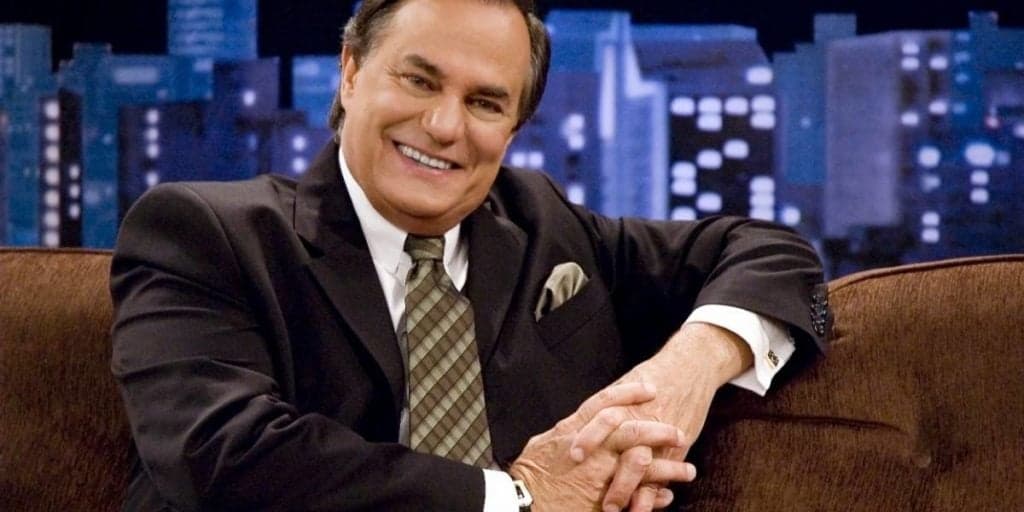 Ronnie Von, após ser surpreendido com demissão da Gazeta, volta ao ar em novo programa; saiba mais