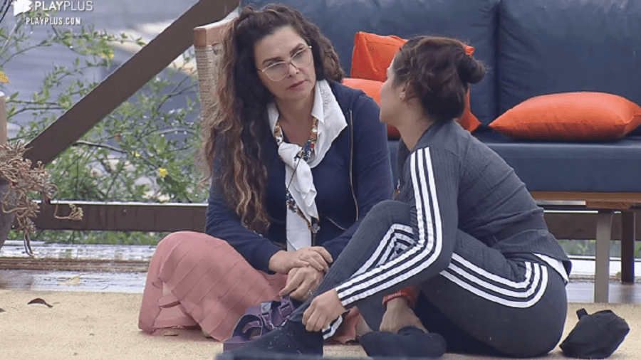 A Fazenda 12: Luiza e Raissa combinam votos e revelam quem vão mandar para a roça: "Jogo sujo"