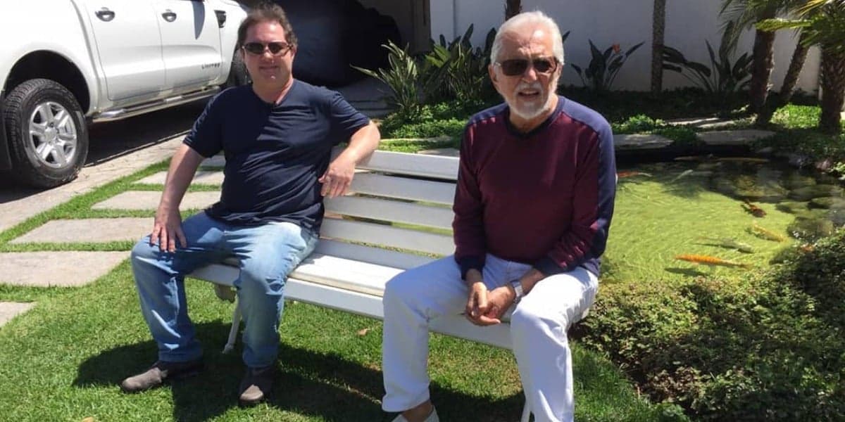Alexandre Porpetone trabalha com Carlos Alberto de Nóbrega (Foto: Reprodução/Instagram)