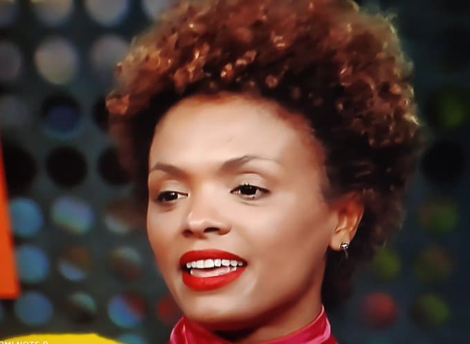 Lidi falou do chulé de Biel no reality show da Record TV A Fazenda e roubou a cena nas redes sociais (Foto: Reprodução) Lidi falou do chulé de Biel no reality show da Record TV A Fazenda e roubou a cena nas redes sociais (Foto: Reprodução)