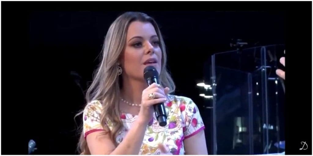 Ana Paula Valadão recebeu profecia de arrepiar qualquer um no mundo gospel, após dificuldades na vida