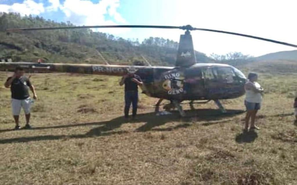 Helicóptero de dupla sertaneja sofre pane, fumaça é vista e tragédia acaba sendo anunciada: "Tenha misericórdia"