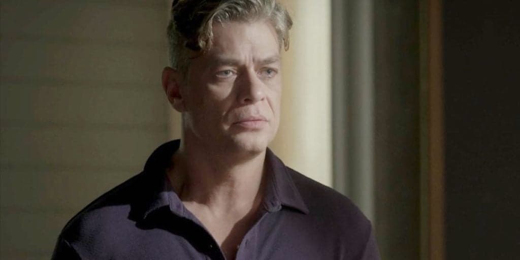 Totalmente Demais: Arthur ouve declaração apaixonante de Eliza para outro e fica decepcionado: “Tudo que eu precisava saber”