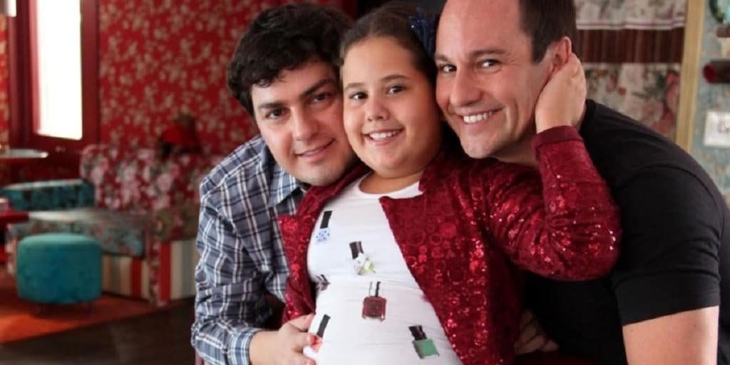 Ex-atriz da Globo assume ser lésbica e detona: "Gay é mais simples"