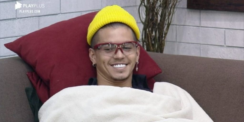 A Fazenda 12: Biel faz grave acusação contra Stéfani Bays após carro de som invadir reality