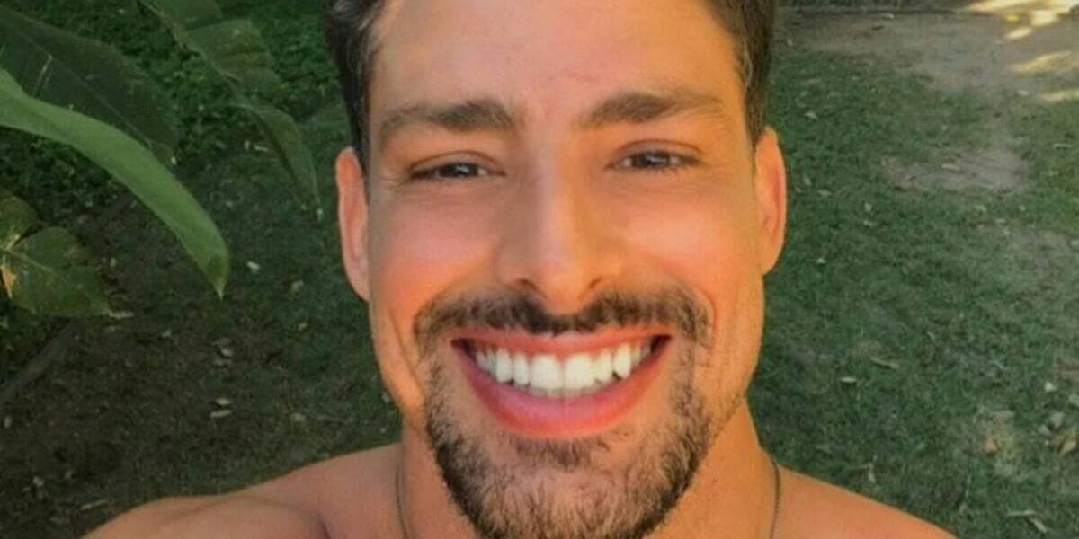 Cauã Reymond surpreendeu seus seguidores ao publicar foto provocativa nas redes sociais e virou assunto do momento - Foto: Reprodução Cauã Reymond surpreendeu seus seguidores ao publicar foto provocativa nas redes sociais e virou assunto do momento - Foto: Reprodução
