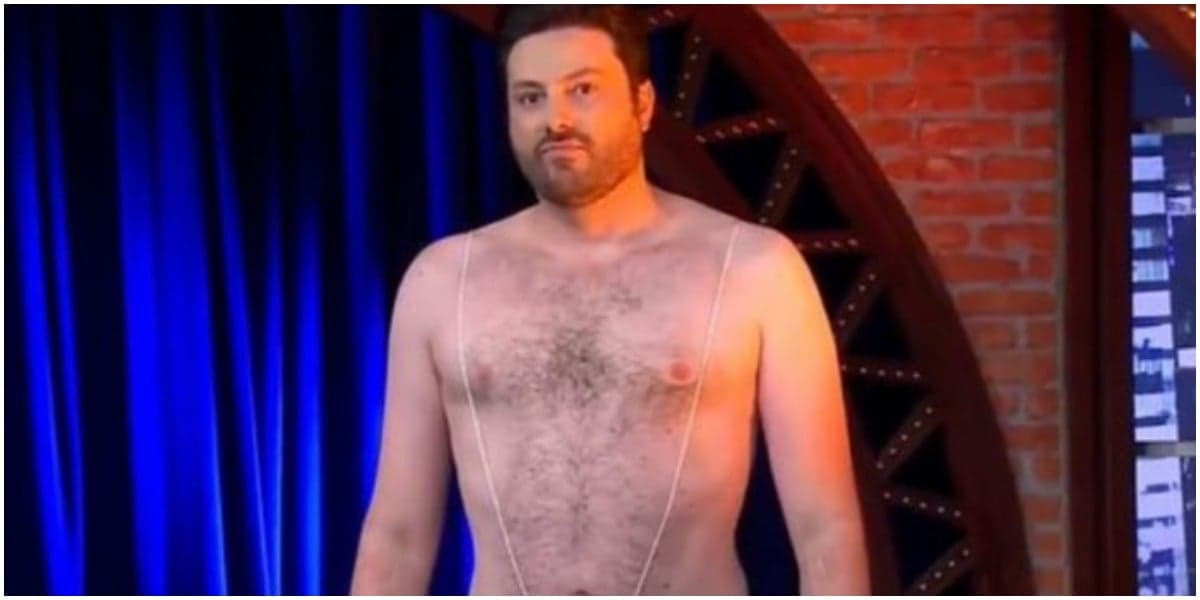 Danilo Gentili sem roupa durante o The Noite no SBT (Foto: Reprodução) Danilo Gentili sem roupa durante o The Noite no SBT (Foto: Reprodução)