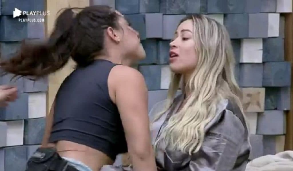 A Fazenda 12: Carol Narizinho planejava expulsão de Raissa após confusão: "Eu queria"