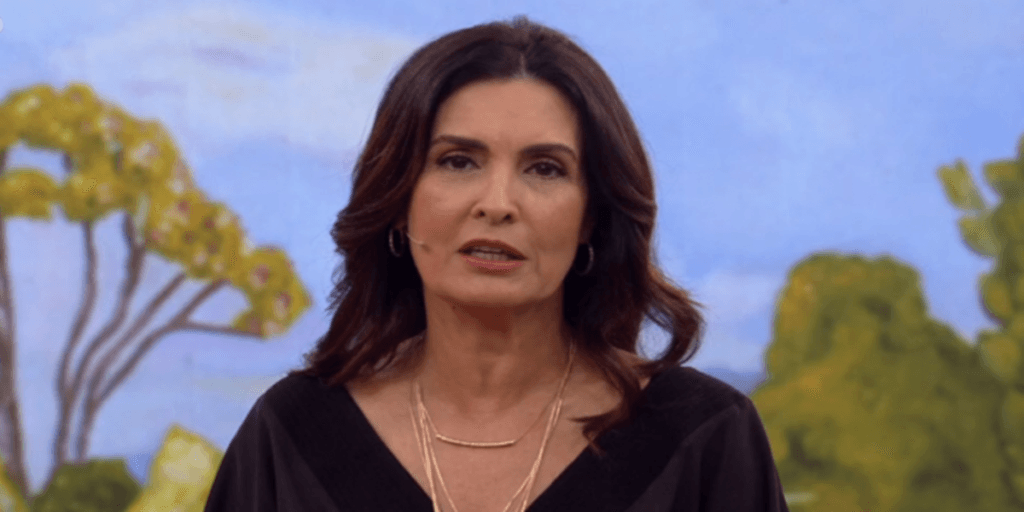 Fátima Bernardes passa por perrengue durante viagem de avião