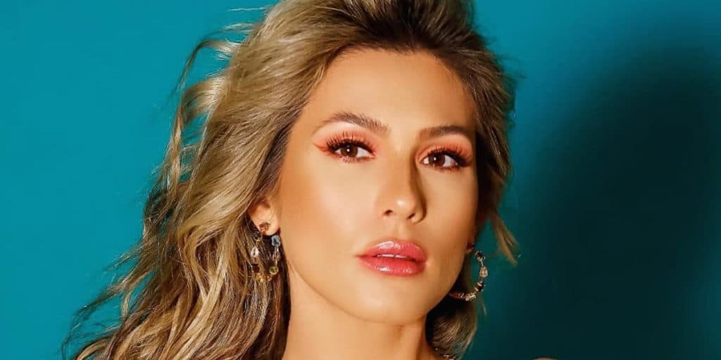 Lívia Andrade desabafa: "Eu parei de me explicar"