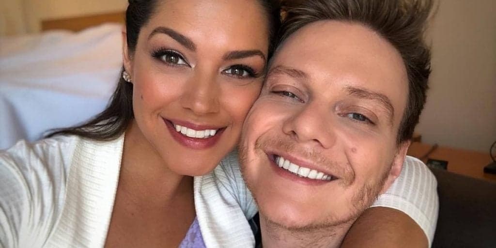 Michel Teló expõe intimidade com Thais Fersoza e deixa esposa sem graça: "Não pode falar"