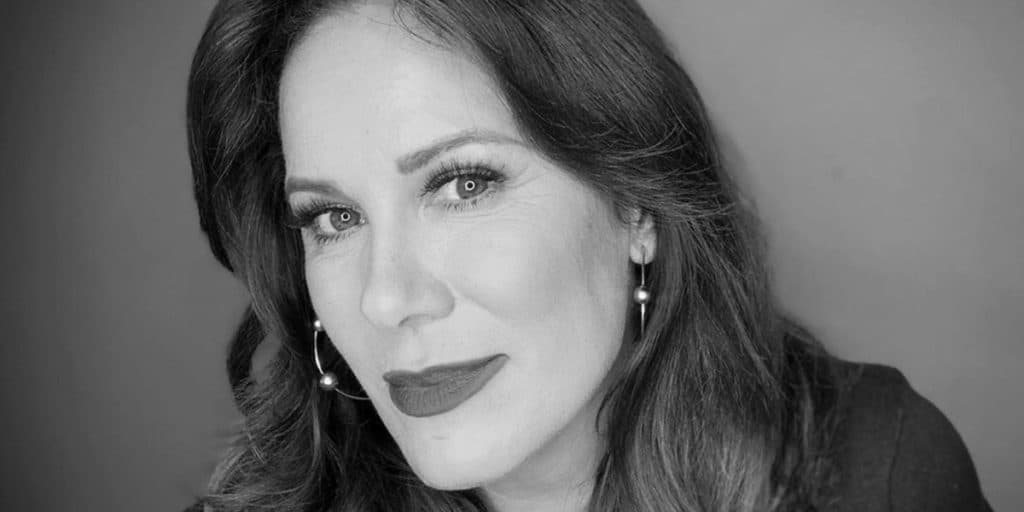 Luto! Regina Volpato sofre perda de companheira, fica devastada e é substituída às pressas na TV Gazeta