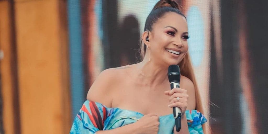 Solange Almeida mostra aparência antes da fama e mudança radical impressiona: "Irreconhecível"