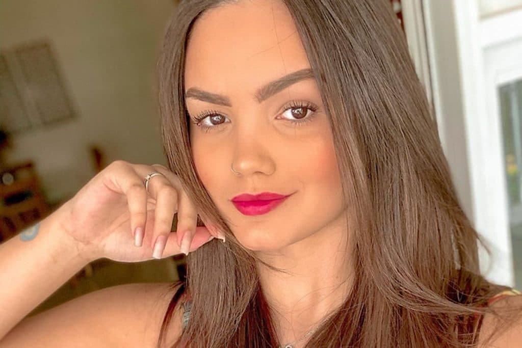 Suzanna Freitas, filha do Latino, se manifesta sobre o pai: "Nem vai ver!"