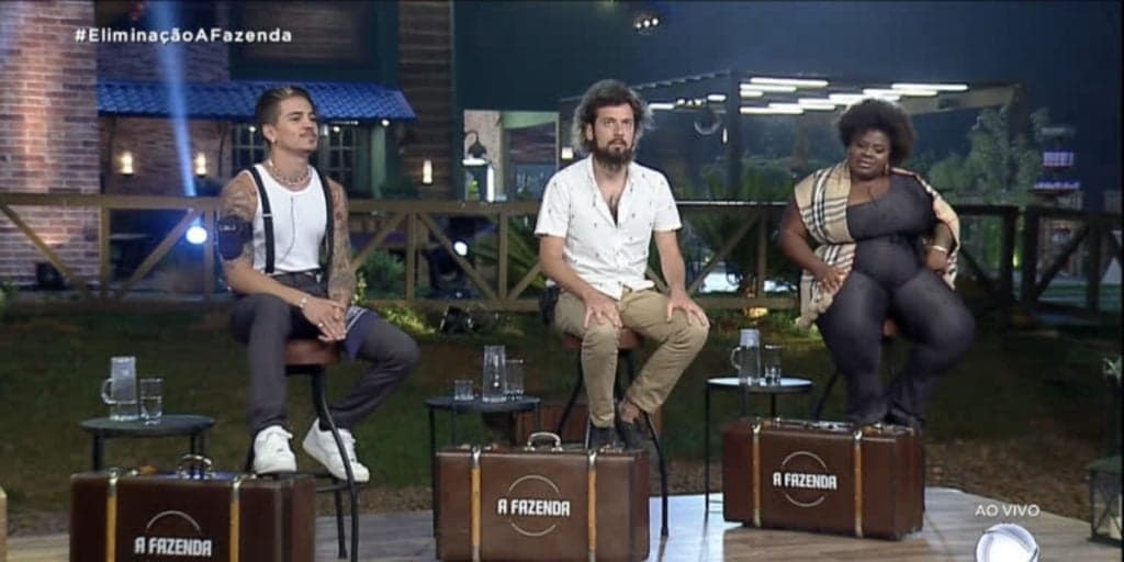 A Fazenda 12: Biel e Jojo protagonizam barraco ao vivo e clima pega fogo: "Vejo muito de mim em você"