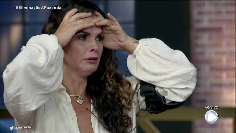 A Fazenda 12 bate novo recorde histórico com eliminação da fofoqueira Luiza Ambiel: Audiências 22/10