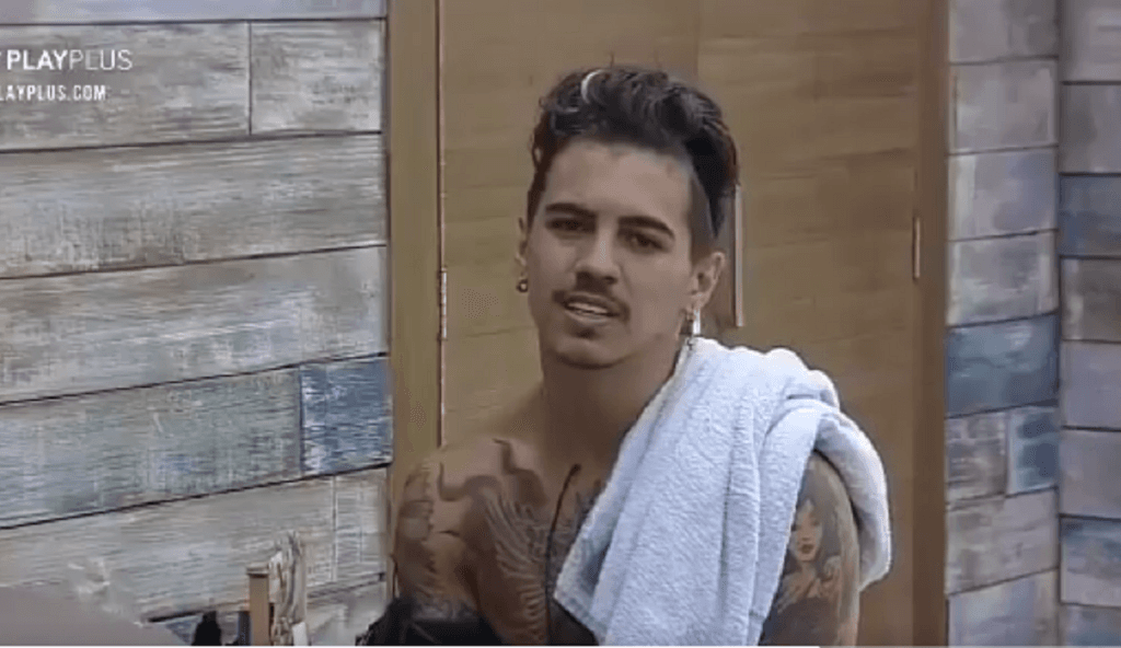 A Fazenda 12: Biel conta relação conturbada com o pai: "Chantagem emocional, vendeu meus carros"