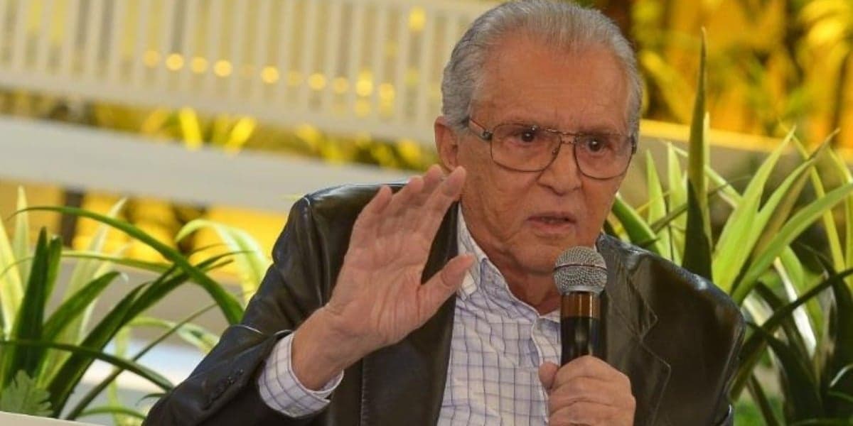 Carlos Alberto de Nóbrega falou de sua demissão do SBT (Foto: Reprodução/SBT)