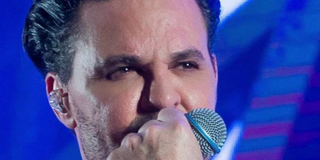 Eduardo Costa surge em luto arrasador, confirma perda cruel na família e faz texto: "Ela foi minha mãe"