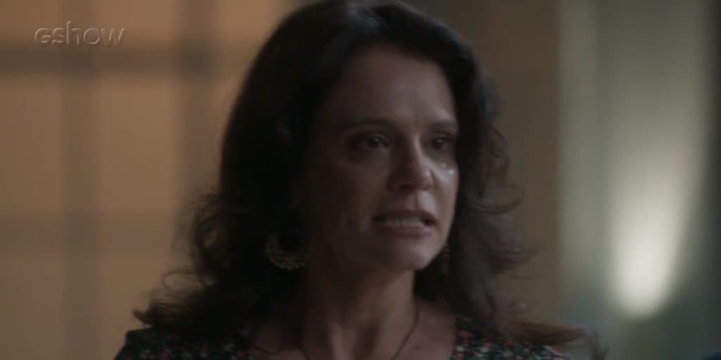 Totalmente Demais: Elizângela humilha Eliza, mas sofre golpe do destino e implora perdão