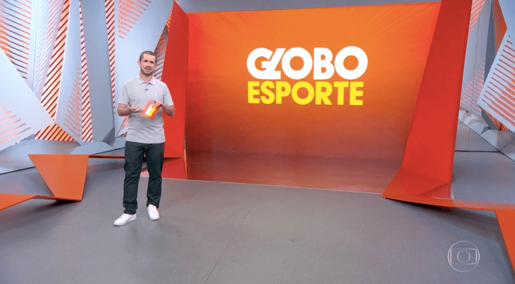 Felipe Andreoli chora com morte de ídolo