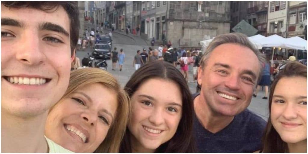 Filha de Gugu, de apenas 16 anos, assume namoro com bonitão e revela identidade do amado