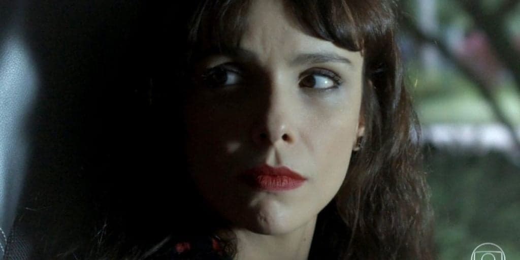 A Força do Querer: Irene leva surra de Joyce após povocar e roubar o marido da socialite