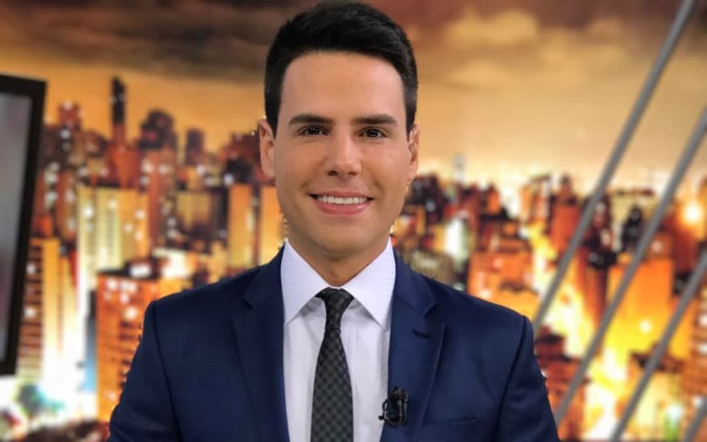 Luiz Bacci surge na cama: "Infelizmente foi confirmado"