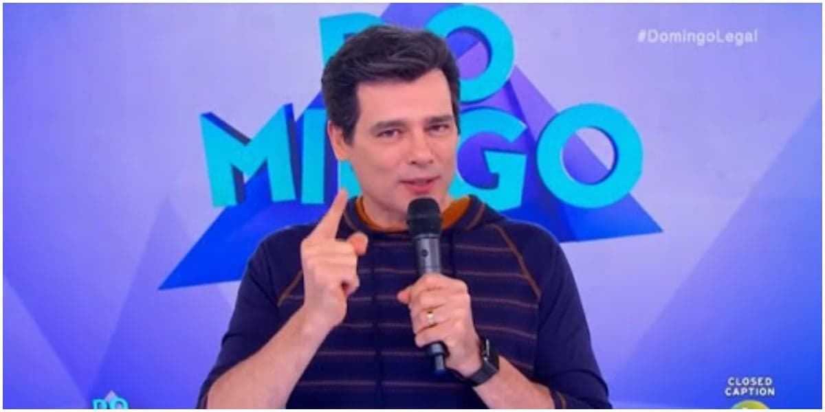 Celso Portiolli faz brincadeira e público pensa outra coisa (Foto: Reprodução) Celso Portiolli faz brincadeira e público pensa outra coisa (Foto: Reprodução)