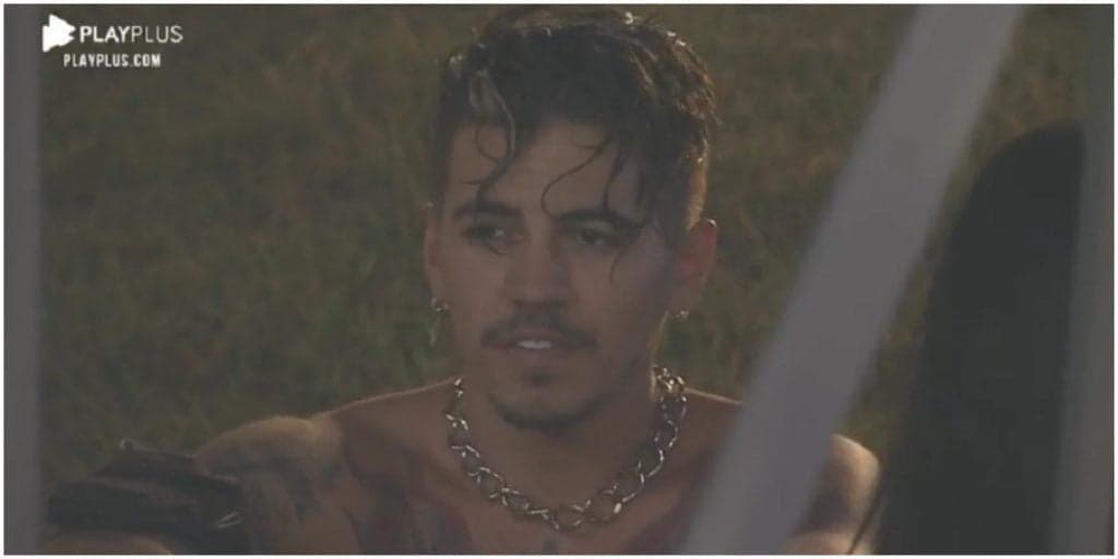 A Fazenda 12: Biel, após ser humilhado por Jojo, parte para cima da cantora: "Estou muito além dela''
