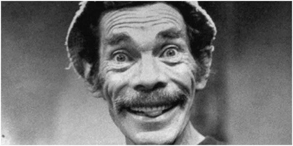 Filho do interprete de 'Seu Madruga' expõe passado secreto do ator e volta do Chaves a TV: "Em breve"