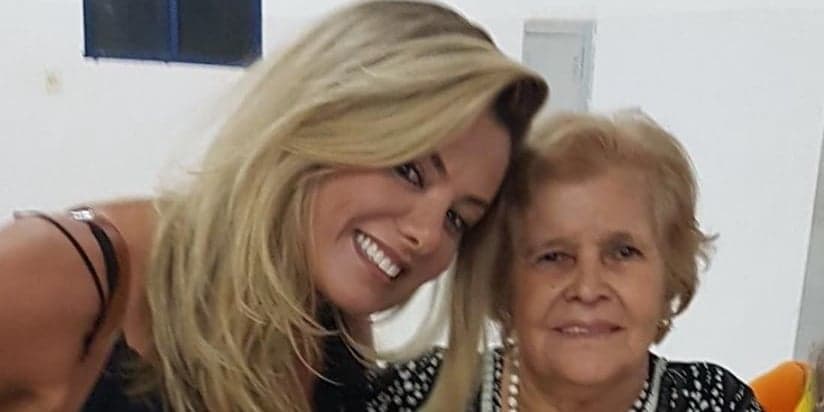 Poliana Rocha abre o coração e se declara à mãe de Leonardo