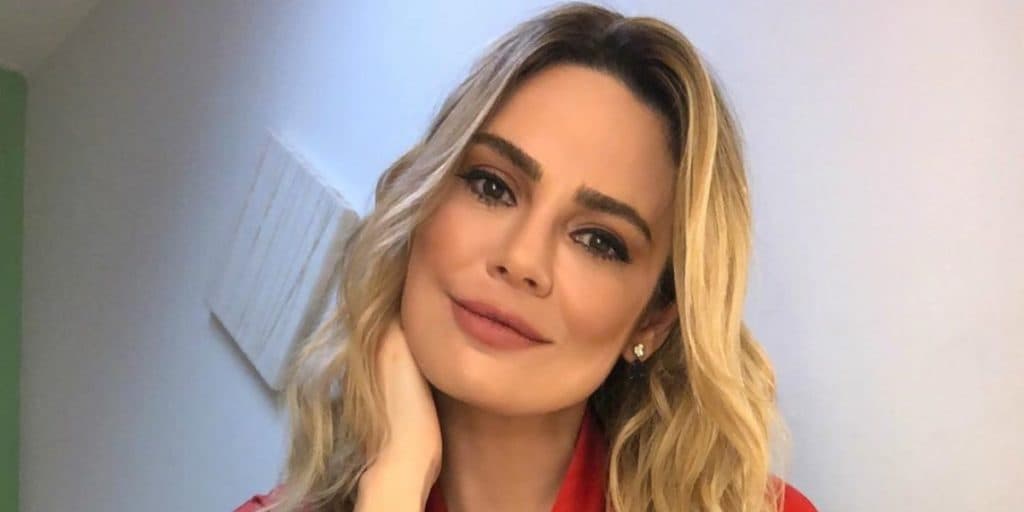 Rachel Sheherazade desperta ira de Mara Maravilha e faz artista engolir a Bíblia: "Faz um inferno"